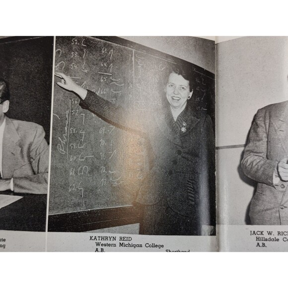 Vintage 1955 MUSKEGON HEIGHTS MI HIGH SCHOOL Photo Annual YEARBOOK The Oaks - Picture 10 of 16